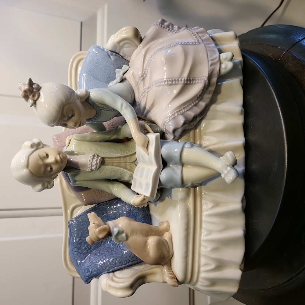 Vintage Rare Retired LLADRO Story Time #5229 Girl & Boy on Couch w/ Dog …